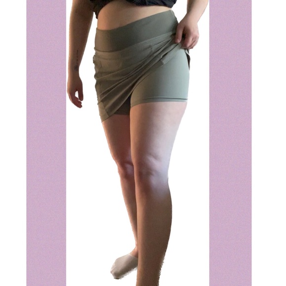 Adorable Summer Skort!! - Picture 2 of 8